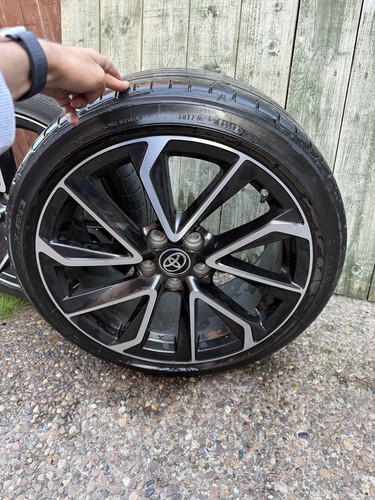 Toyota corolla inches - 18,